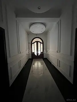 Satılır 3 otaqlı mənzil 160 m²