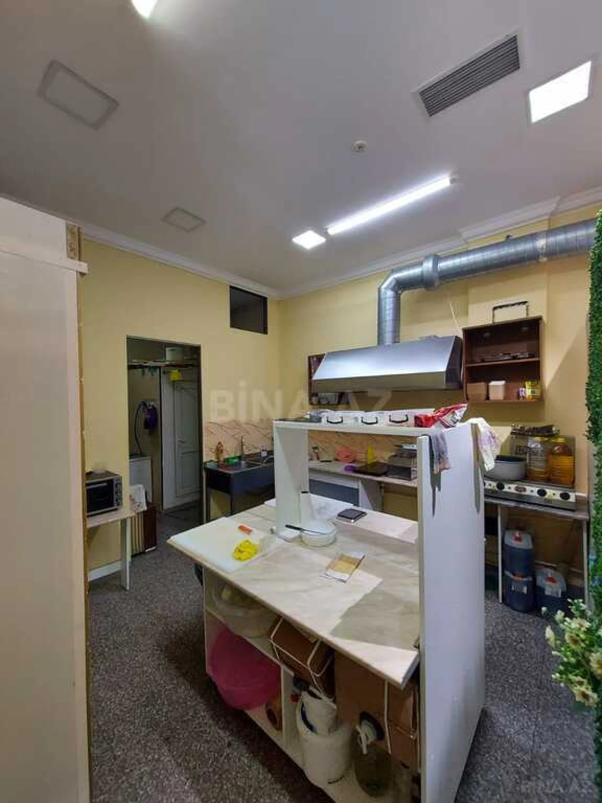 Satılır obyekt 31 m²