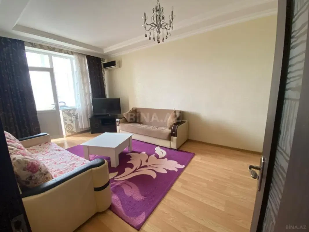 Satılır 2 otaqlı mənzil 90 m²