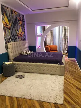 Kirayə verilir 2 otaqlı mənzil 101 m²