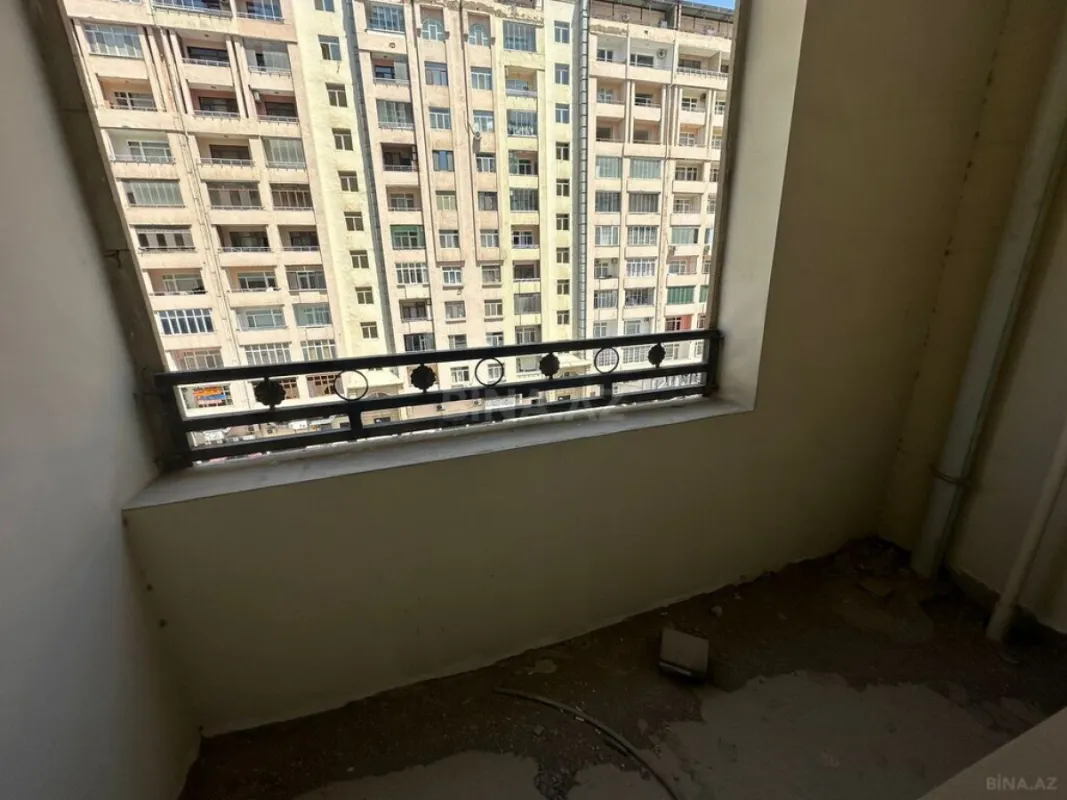Satılır 3 otaqlı mənzil 152 m²