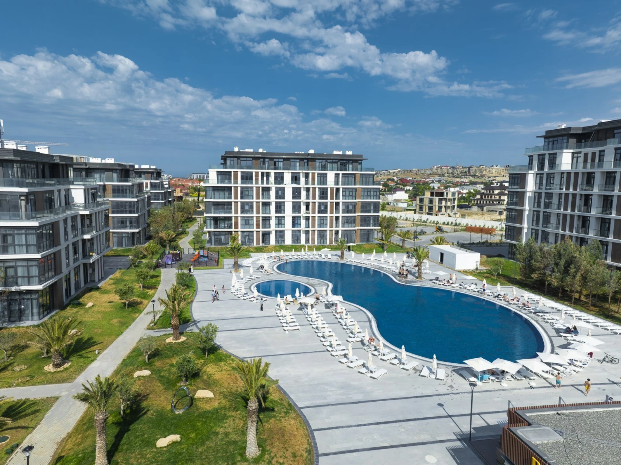 Satılır 3 otaqlı mənzil 146.2 m²
