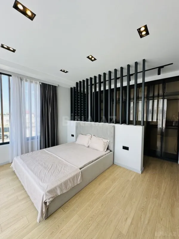 Kirayə verilir 4 otaqlı həyət evi 240 m²