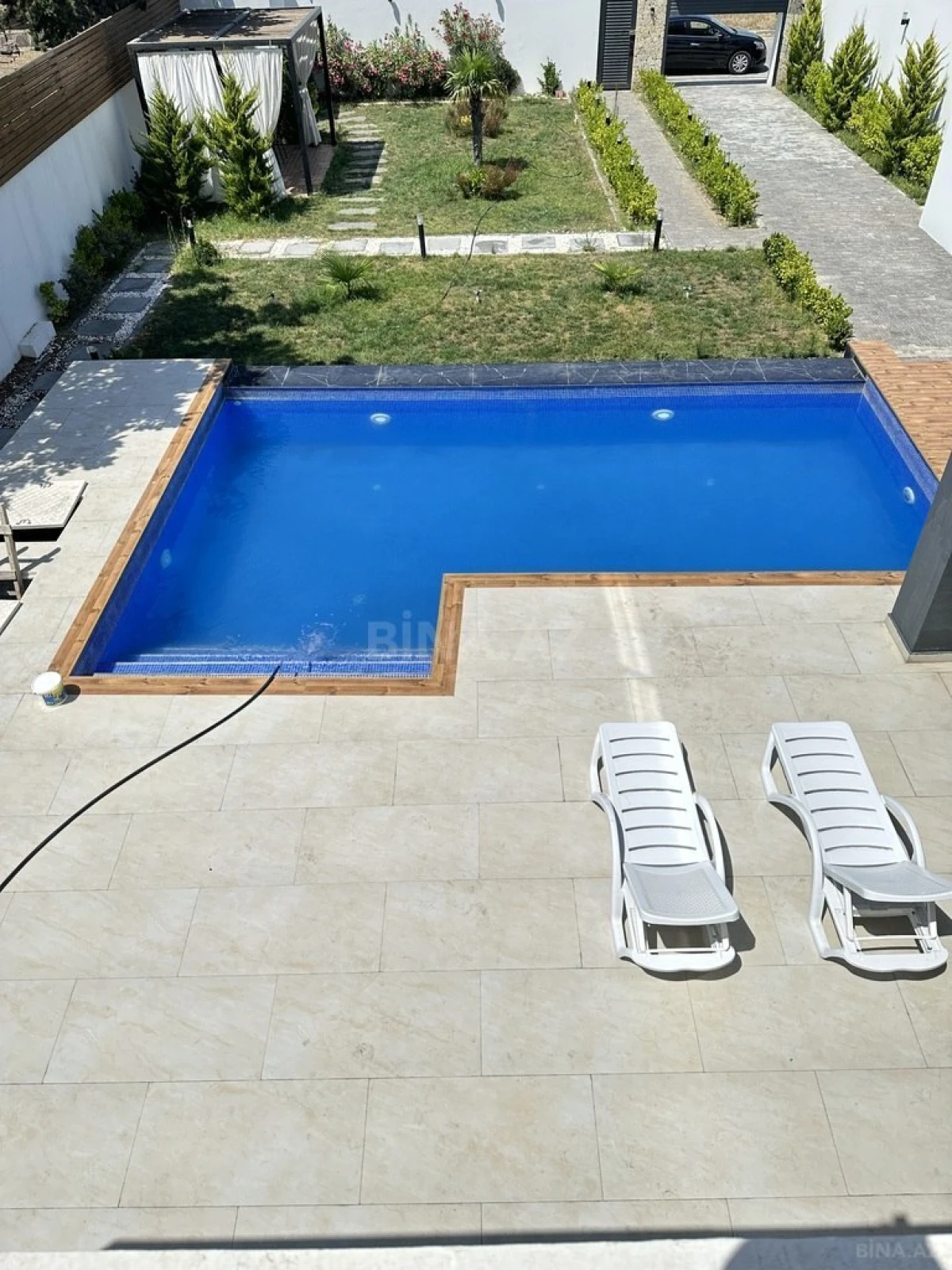 Kirayə verilir 4 otaqlı həyət evi 240 m²