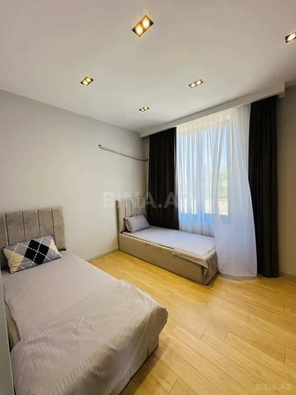 Kirayə verilir 4 otaqlı həyət evi 240 m²