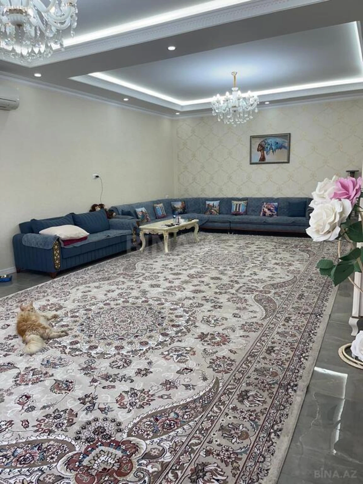 Satılır 7 otaqlı həyət evi 500 m²