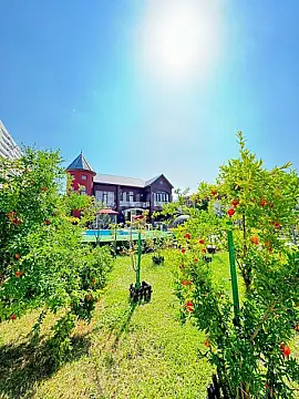 Satılır 7 otaqlı həyət evi 500 m²