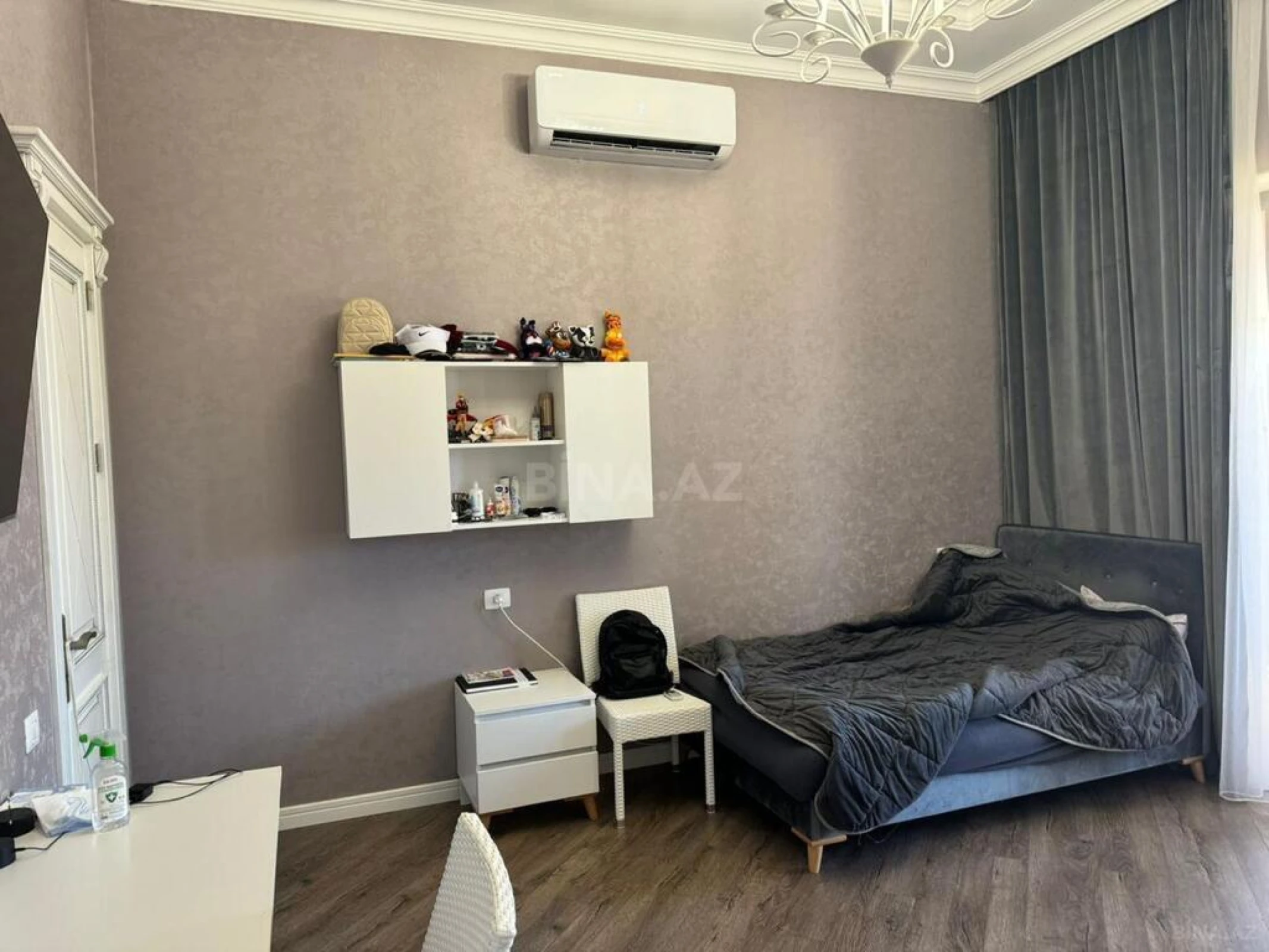 Satılır 7 otaqlı həyət evi 500 m²