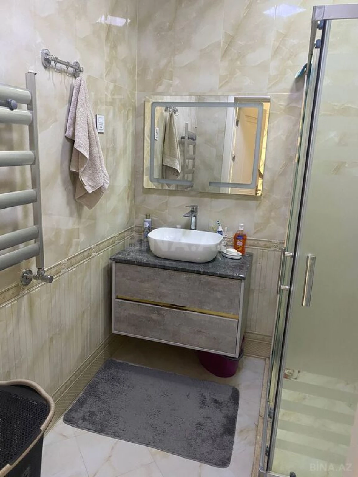 Kirayə verilir 5 otaqlı həyət evi 260 m²