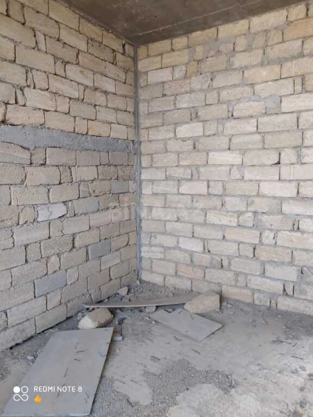 Satılır 6 otaqlı həyət evi 400 m²