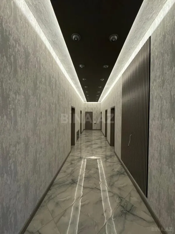 Satılır 5 otaqlı həyət evi 250 m²