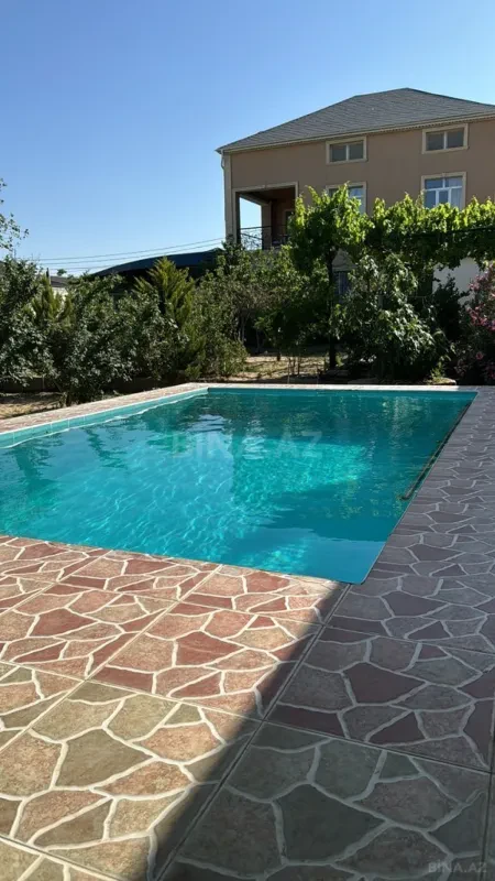 Kirayə verilir 3 otaqlı həyət evi 140 m²