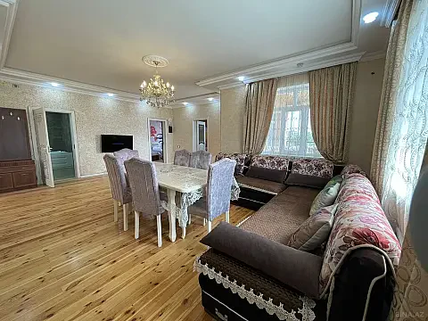 Kirayə verilir 3 otaqlı həyət evi 140 m²