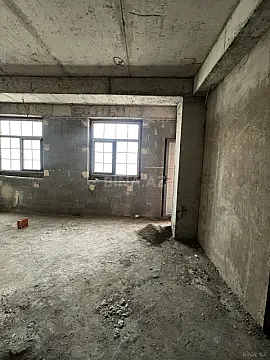 Satılır 2 otaqlı mənzil 91 m²