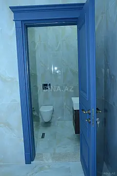 Kirayə verilir 7 otaqlı həyət evi 400 m²