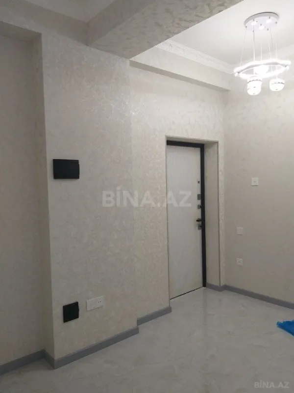 Satılır 2 otaqlı mənzil 85 m²