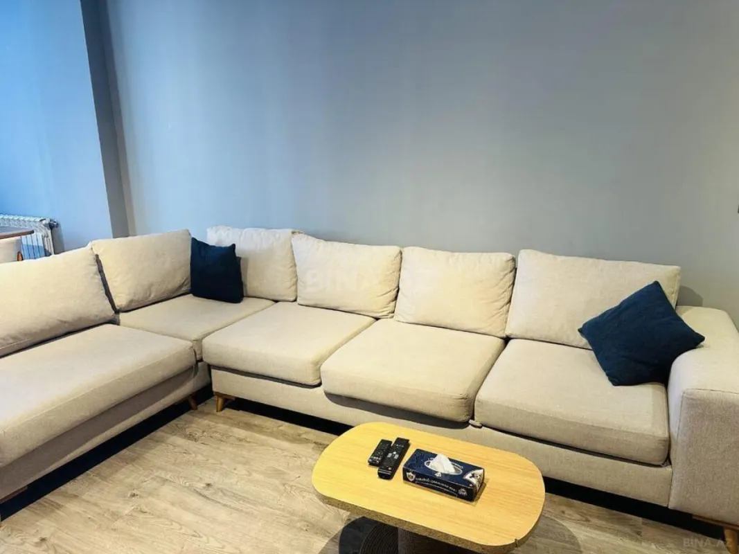 Kirayə verilir 2 otaqlı mənzil 70 m²