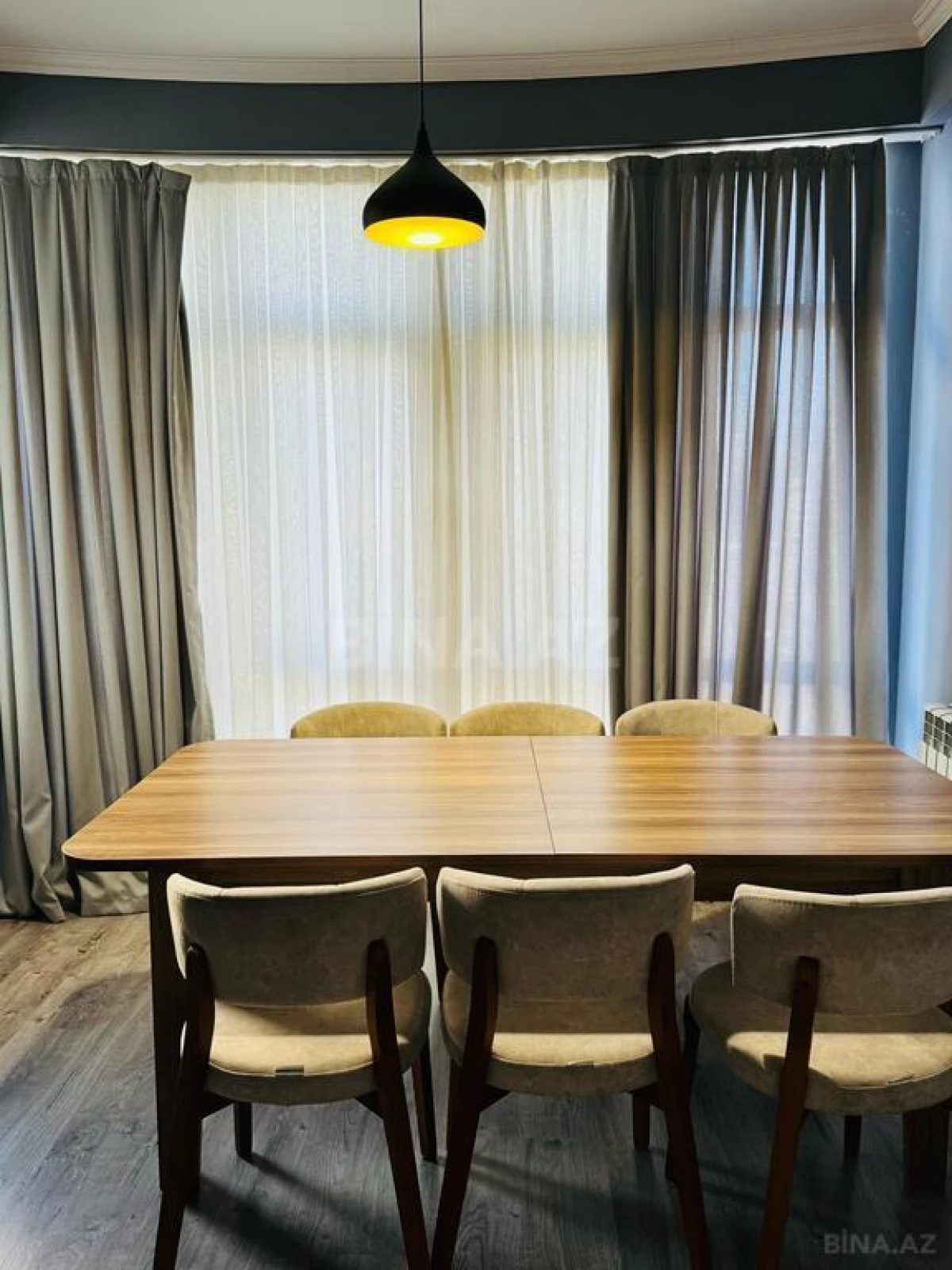 Kirayə verilir 2 otaqlı mənzil 70 m²