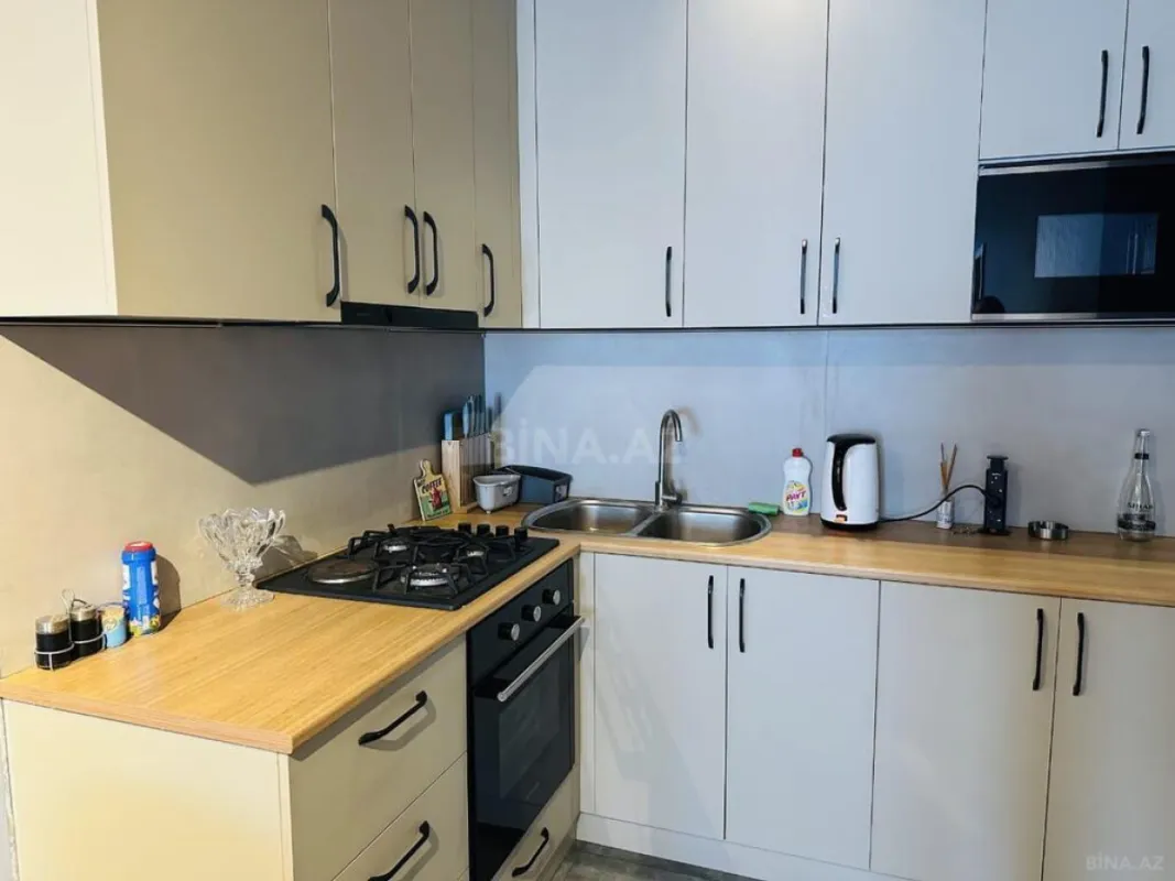 Kirayə verilir 2 otaqlı mənzil 70 m²