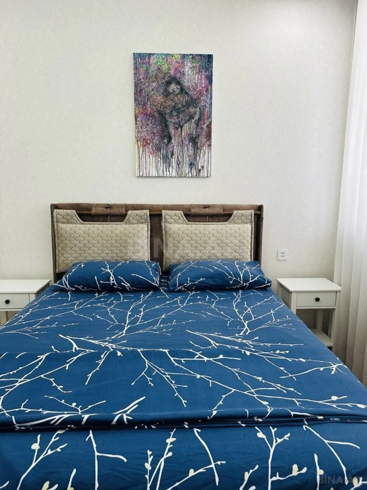 Kirayə verilir 2 otaqlı mənzil 100 m²