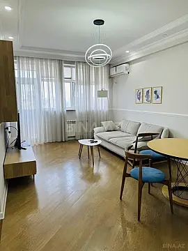 Kirayə verilir 2 otaqlı mənzil 100 m²