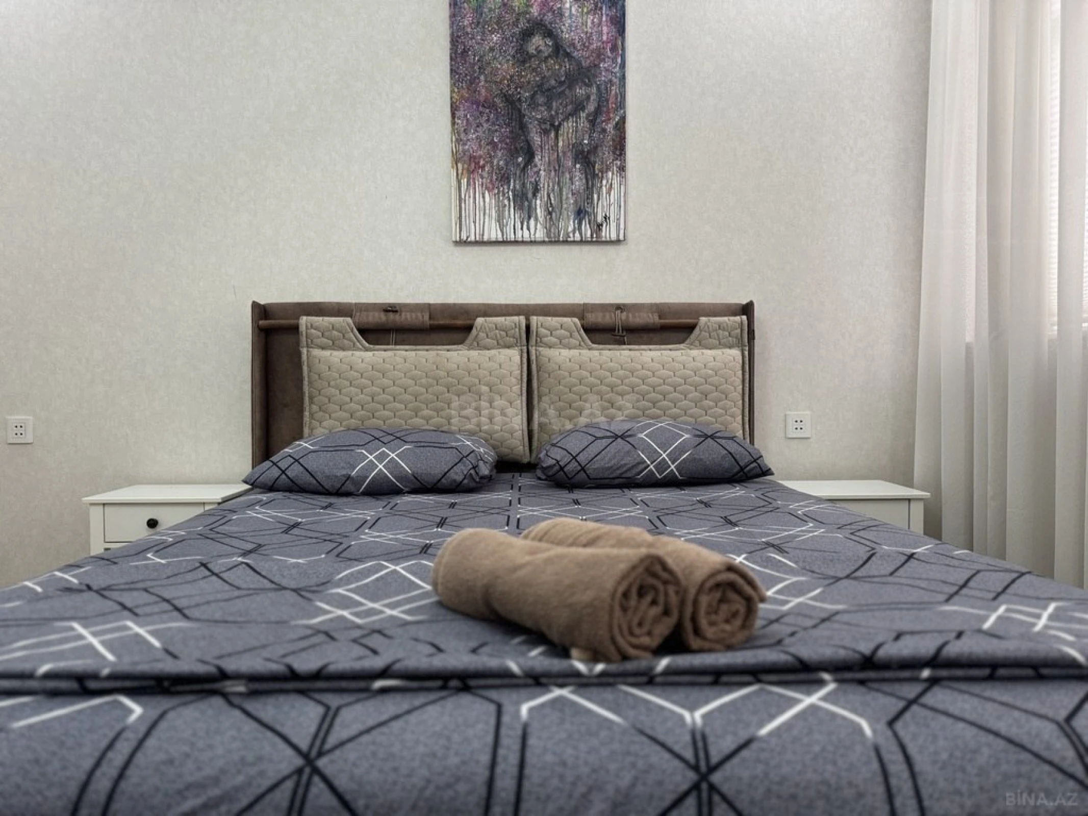 Kirayə verilir 2 otaqlı mənzil 100 m²