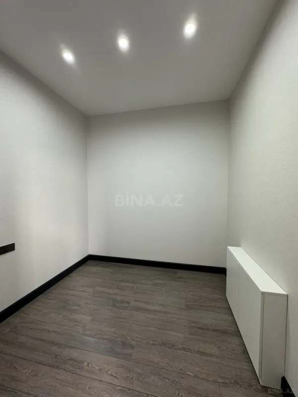 Satılır 6 otaqlı həyət evi 340 m²
