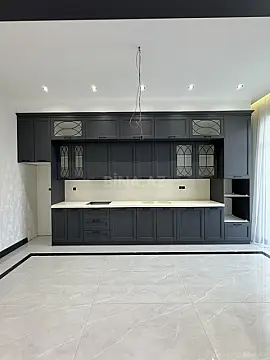 Satılır 6 otaqlı həyət evi 340 m²