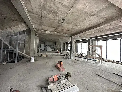 Kirayə verilir obyekt 900 m²