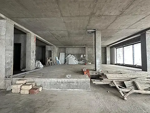 Kirayə verilir obyekt 900 m²