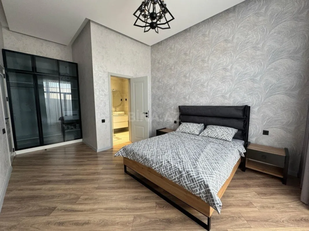 Kirayə verilir 4 otaqlı həyət evi 230 m²