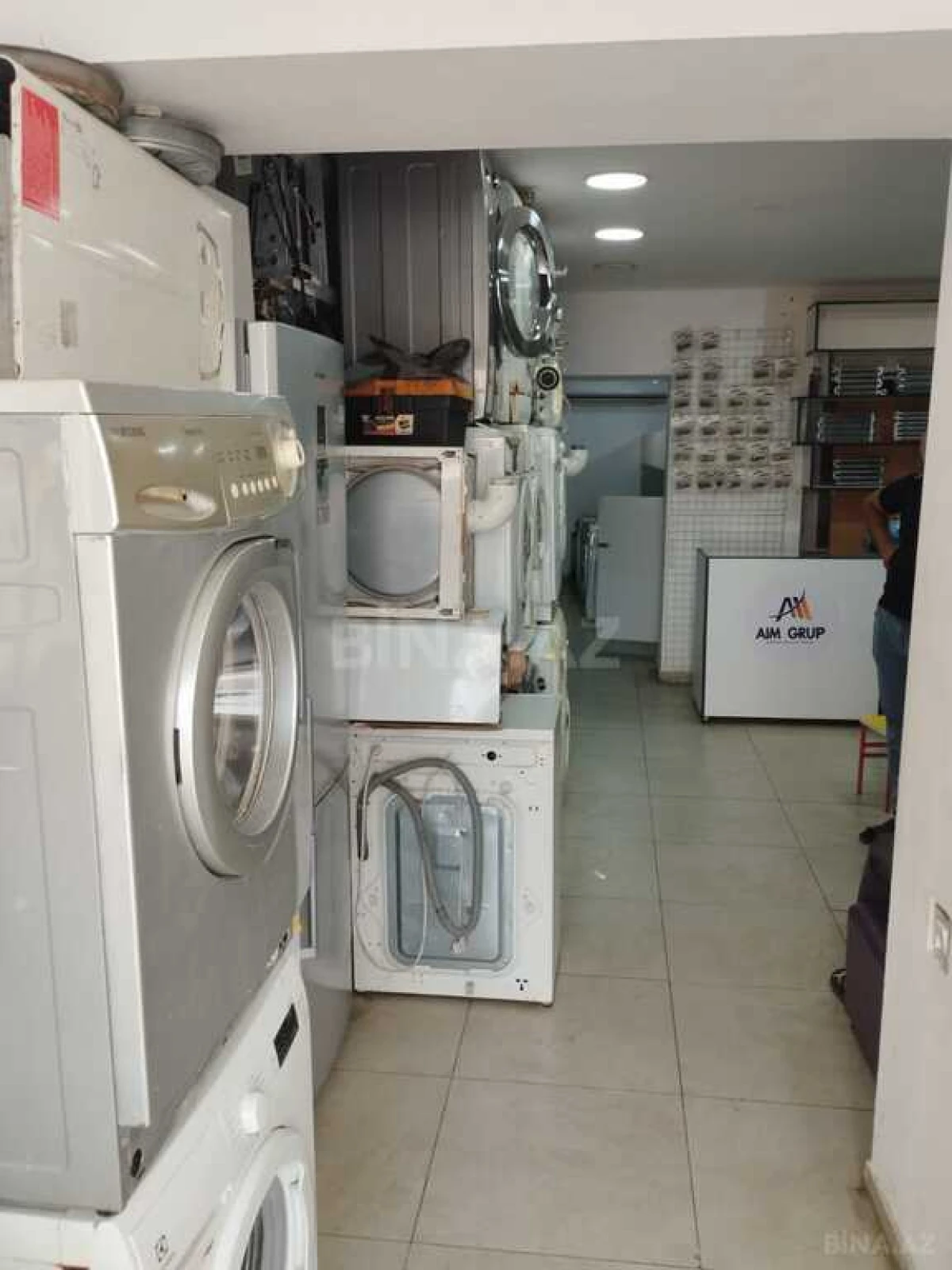 Satılır obyekt 138 m²