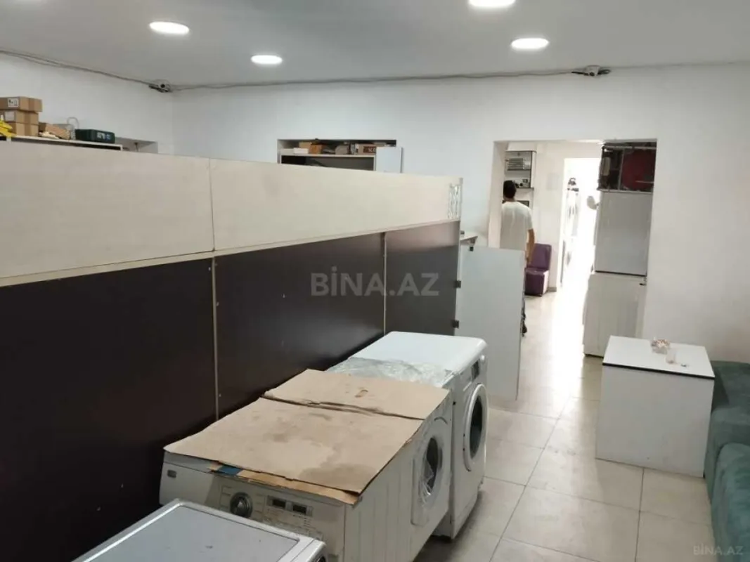 Satılır obyekt 138 m²