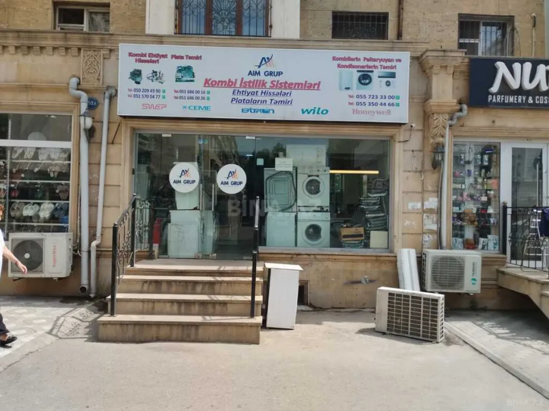 Satılır obyekt 138 m²