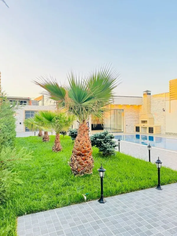 Satılır 6 otaqlı həyət evi 400 m²