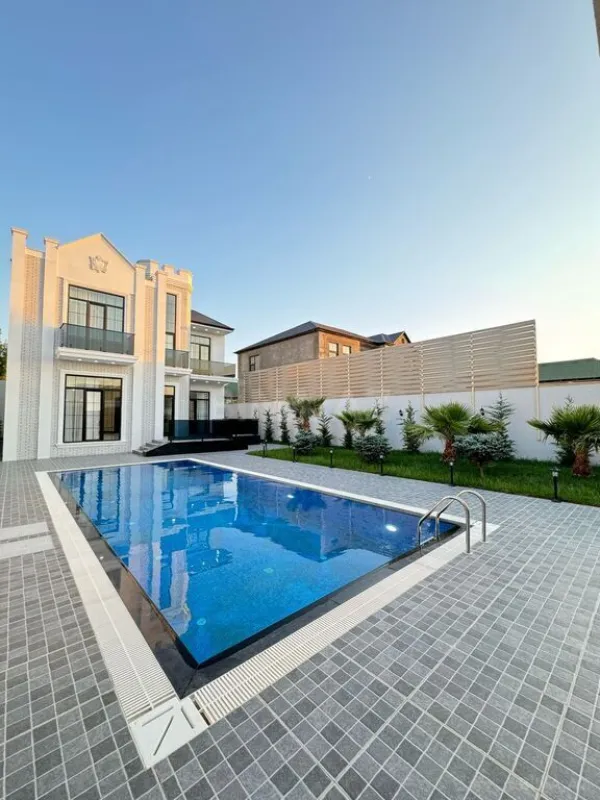 Satılır 6 otaqlı həyət evi 400 m²