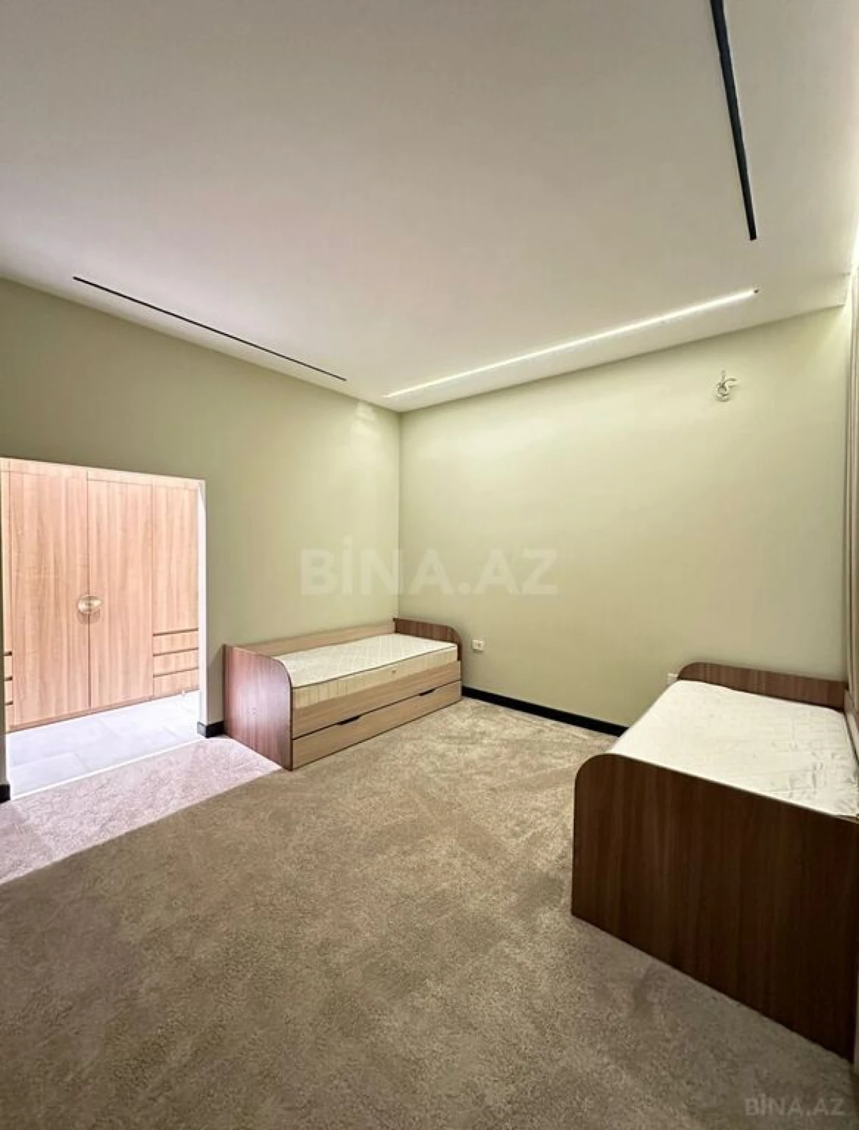 Kirayə verilir 4 otaqlı həyət evi 250 m²
