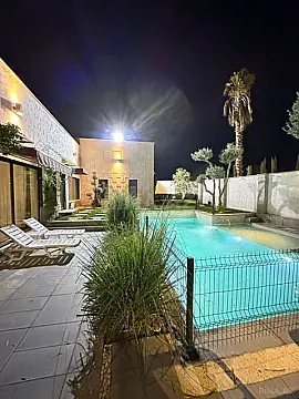 Kirayə verilir 4 otaqlı həyət evi 250 m²