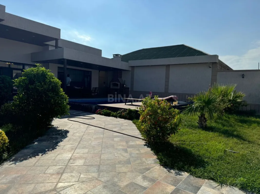 Kirayə verilir 5 otaqlı həyət evi 300 m²