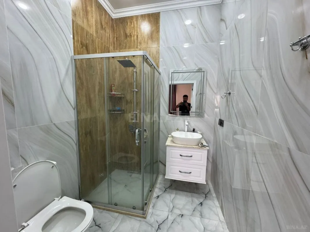 Kirayə verilir 5 otaqlı həyət evi 300 m²