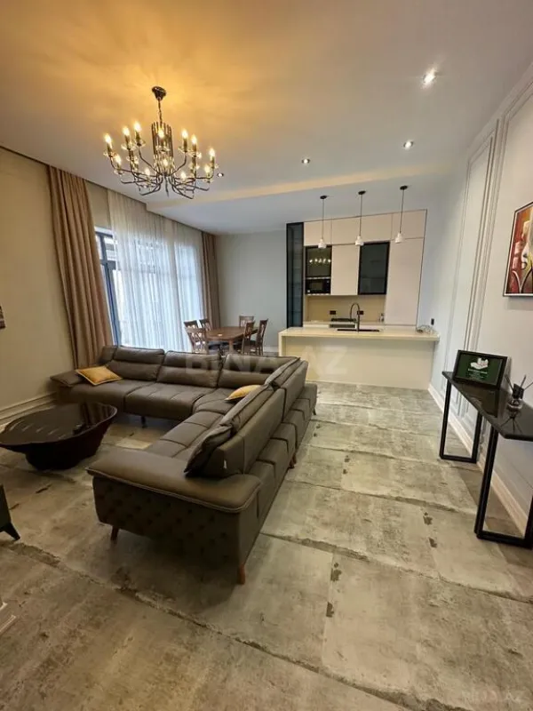 Kirayə verilir 5 otaqlı həyət evi 280 m²