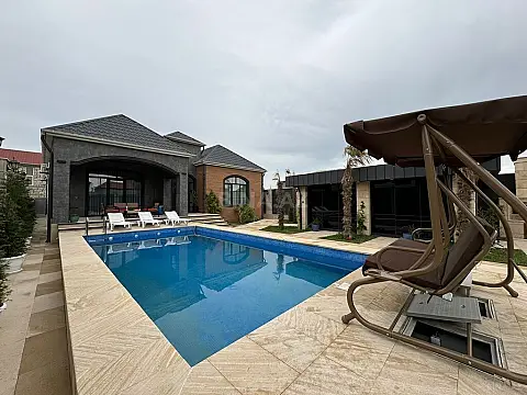 Kirayə verilir 4 otaqlı həyət evi 290 m²