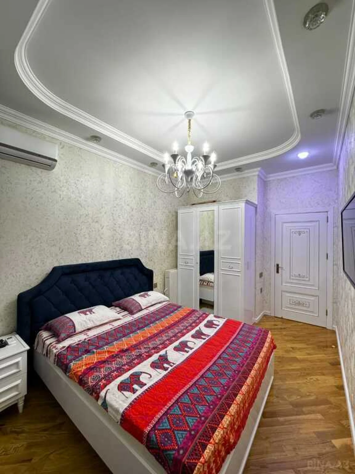 Satılır 2 otaqlı mənzil 55 m²