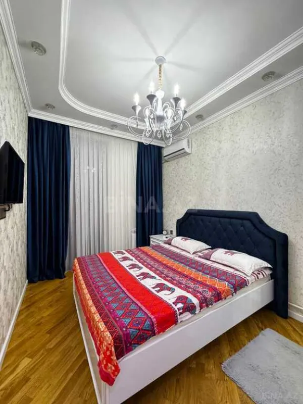 Satılır 2 otaqlı mənzil 55 m²