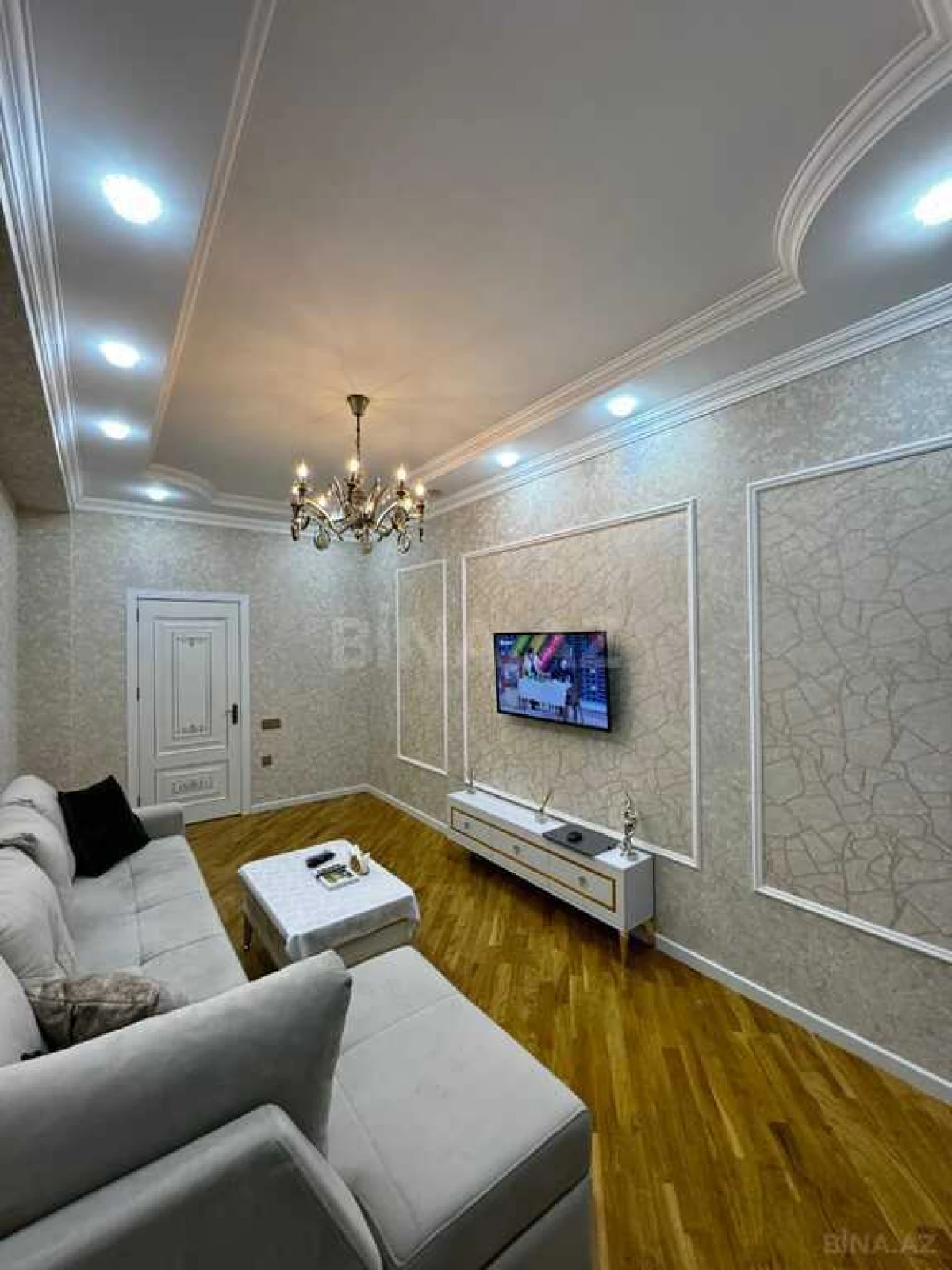 Satılır 2 otaqlı mənzil 55 m²
