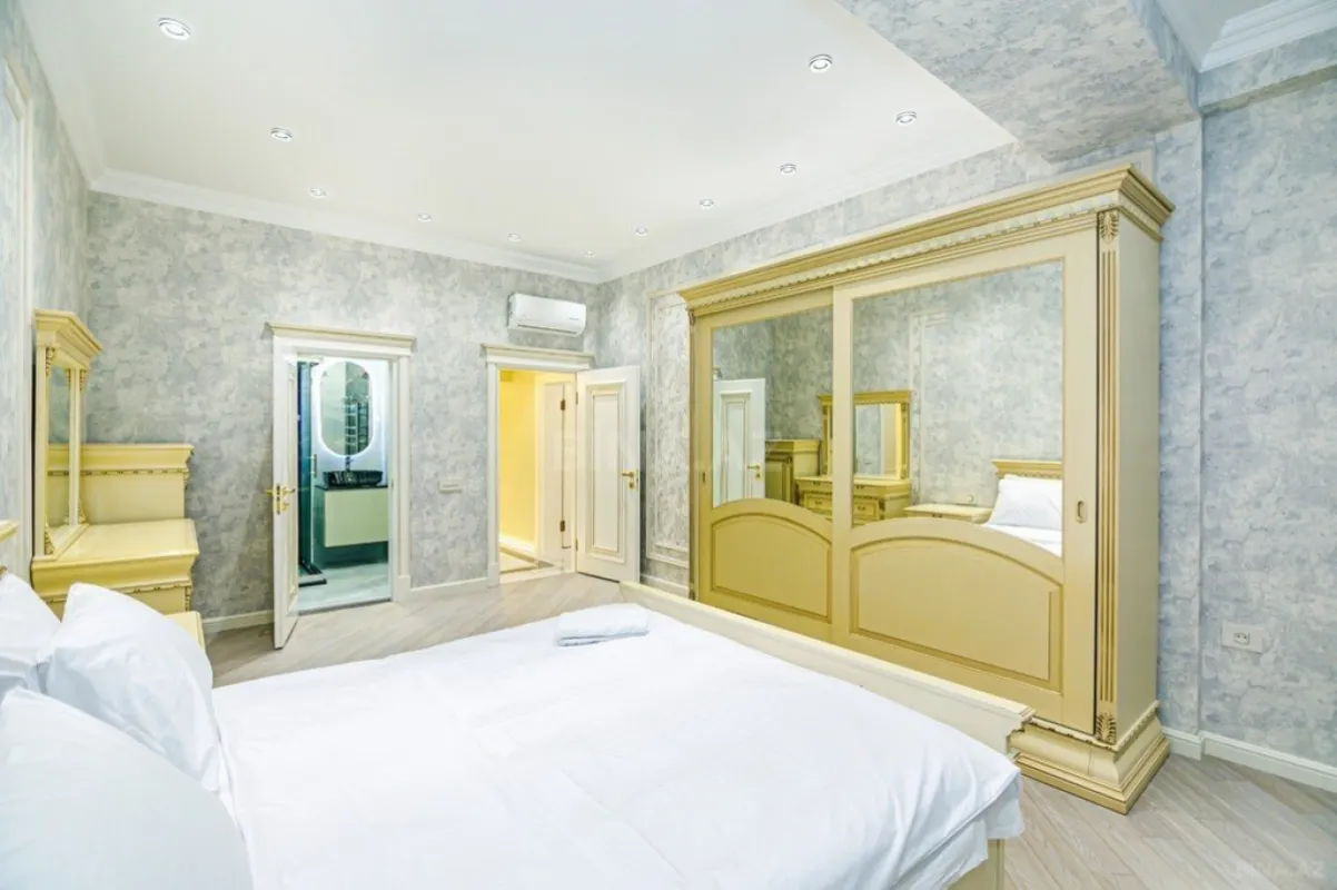 Kirayə verilir 4 otaqlı mənzil 180 m²