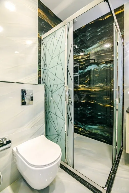 Kirayə verilir 4 otaqlı mənzil 180 m²