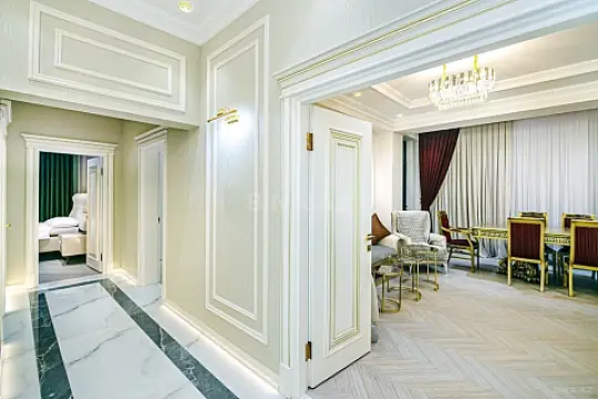 Kirayə verilir 4 otaqlı mənzil 180 m²