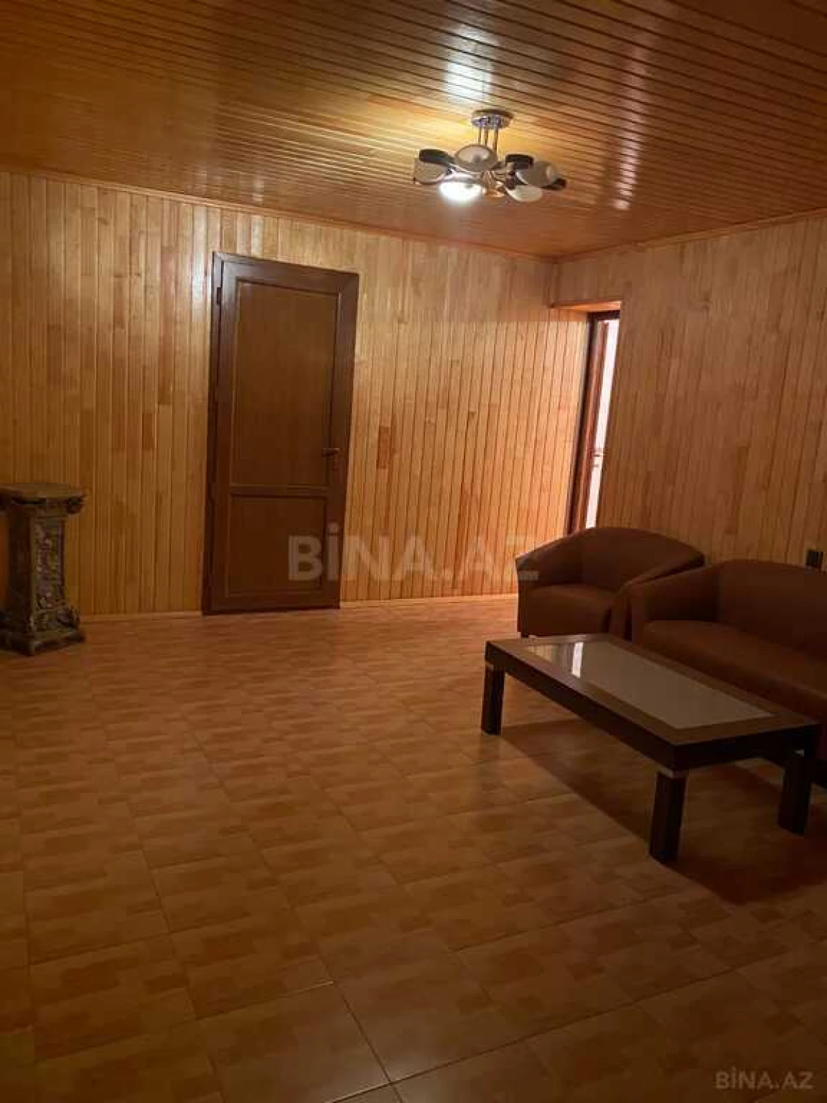 Satılır 5 otaqlı həyət evi 350 m²