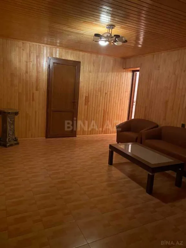Satılır 5 otaqlı həyət evi 350 m²